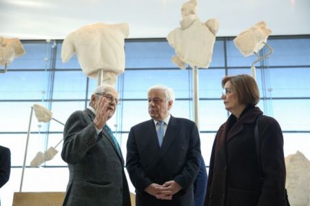 Ζορμπά: Δύναμη του Μουσείου της Ακρόπολης οι επισκέπτες του
