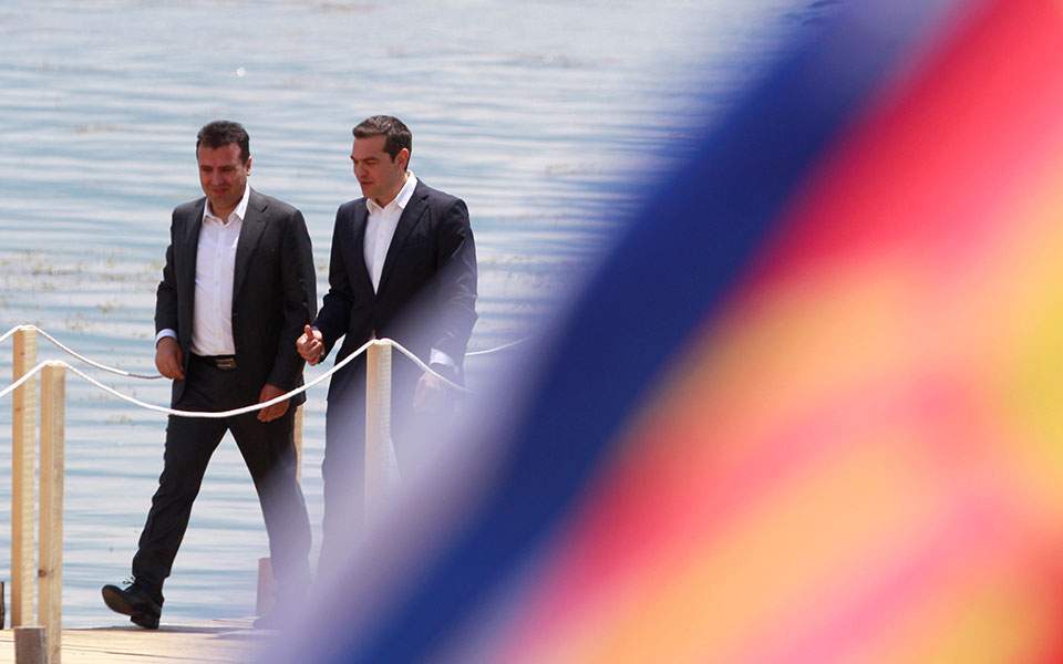 Εμπλοκή στην Συμφωνία των Πρεσπών: Οι προκλητικές δηλώσεις Ζάεφ, η παρέμβαση Νίμιτς και ο εκνευρισμός στην Αθήνα