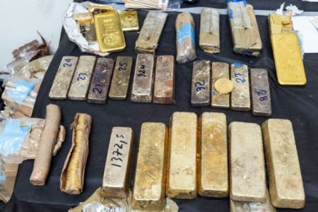 Υπόθεση χρυσού: Δεν δίνει το πράσινο φως η Εισαγγελία για την αποφυλάκιση των 8