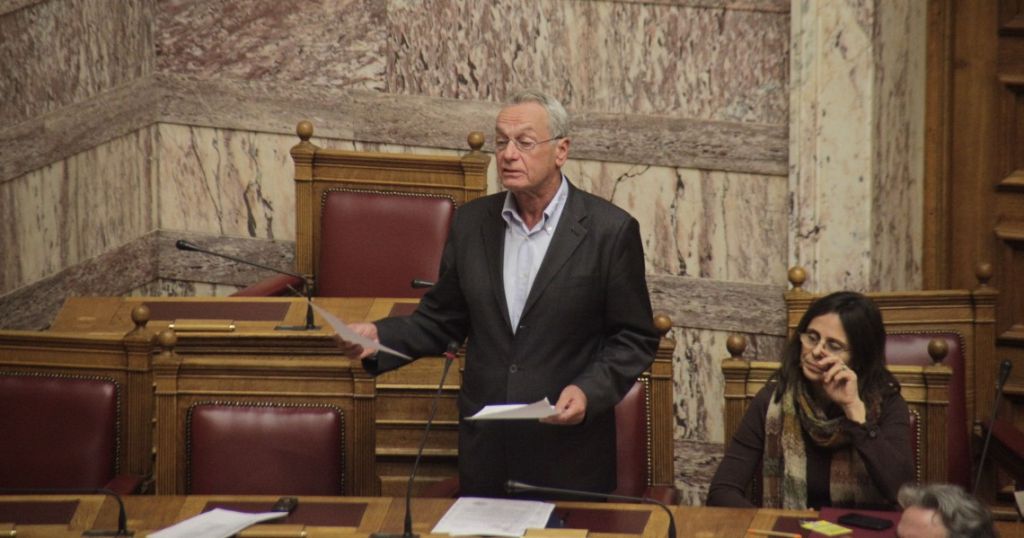 Νέος πονοκέφαλος για την κυβέρνηση η δήλωση Σγουρίδη για «Μακεδονικό»