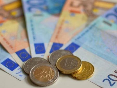 Έως τις 27 Γενάρη και εφάπαξ η καταβολή των αναδρομικών