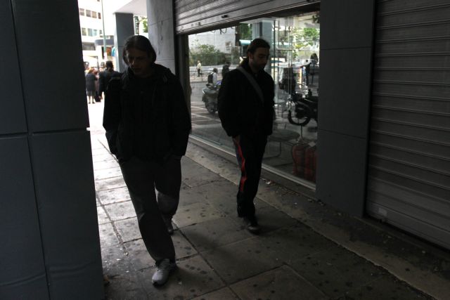 ΕΛΣΤΑΤ: Περισσότερο από 30% η ανεργία στους νέους