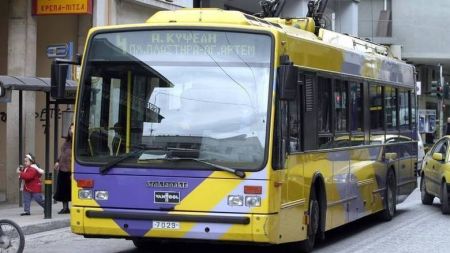 Στάση εργασίας στα τρόλεϊ από τις 12:00 έως τις 15:00