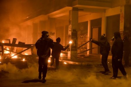 Τέσσερις τραυματίες από τα επεισόδια στα Εξάρχεια