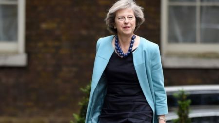 Μέι: Δεν πιστεύω πως ένα νέο δημοψήφισμα για το Brexit είναι ο σωστός δρόμος