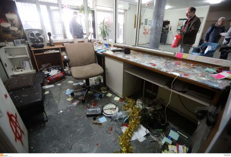 Η ΕΛ.ΑΣ. για την κατάληψη στο Αριστοτέλειο