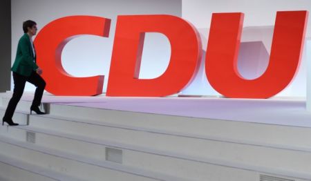 Γερμανία – Χριστιανοδημοκράτες: Νέος γενικός γραμματέας ο Πάουλ Τσίμιακ με μόλις 63% των ψήφων