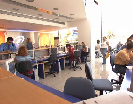 Δημόσιο: «Παίζει» το «Δεν πληρώνω δεν πληρώνω» του Ντάριο Φο στους ιδιώτες – €2,76 δισ. τα φέσια