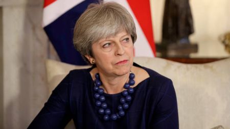 Βρετανία-Βουλευτής Συντηρητικών: Να φύγει τώρα η Μέι