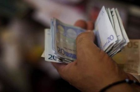 Μέχρι πότε πρέπει να χορηγηθεί η άδεια και επίδομα αδείας