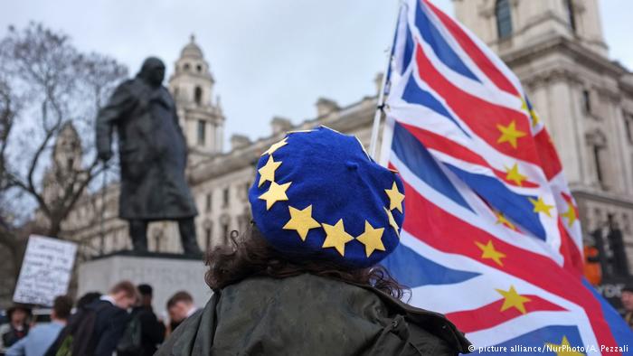 FAZ: «Χάος στο Λονδίνο»