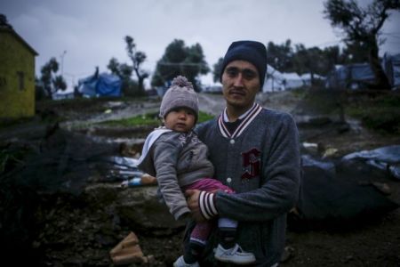 Θεοδωράκης: Ερώτηση για τη διαχείριση των προσφυγικών κονδυλίων