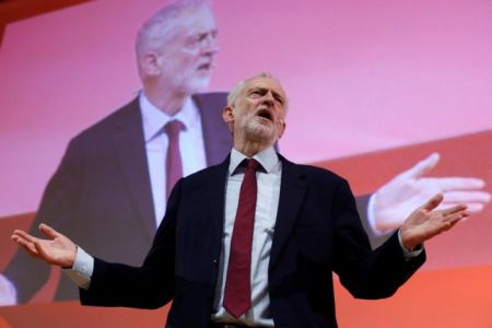 Κόρμπιν: Να επανακτήσουμε τον έλεγχο του Brexit