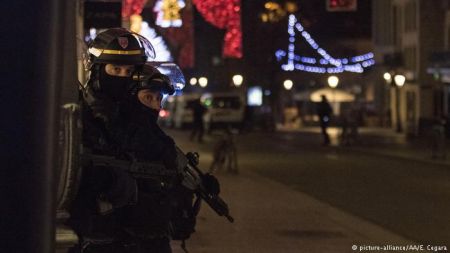 Γερμανικά ΜΜΕ: Η τρομοκρατία απαιτεί ευρωπαϊκή απάντηση
