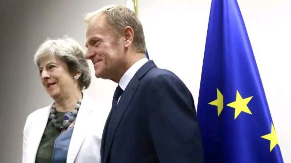 Brexit : Στη μάχη της διαπραγμάτευσης ξανά η Μέι – Συναντήσεις με Τουσκ – Βάραντκαρ
