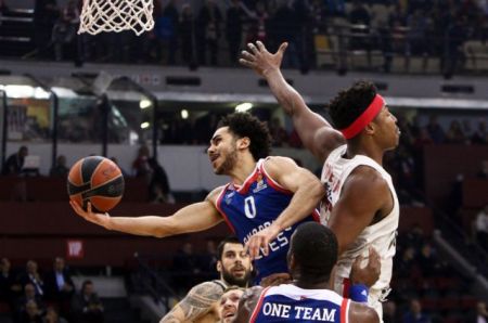 Νίκησε την Εφές και μπήκε σε τροχιά 4αδας ο Ολυμπιακός