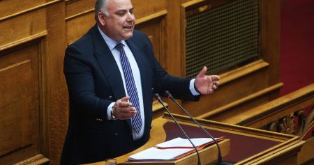 Ο Σαρίδης παίζει με τα νεύρα του Λεβέντη