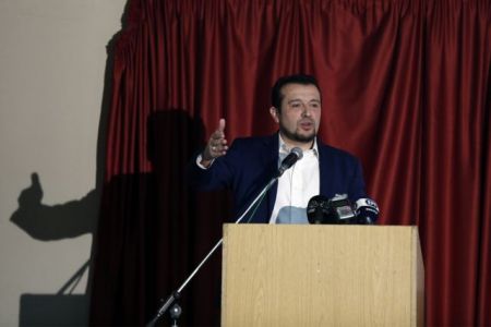 Παππάς για Πετσίτη: Επί της ουσίας σε τίποτα δεν απαντά