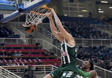 Προβλημάτισε, αλλά κέρδισε τη Νταρουσάφακα ο Παναθηναϊκός