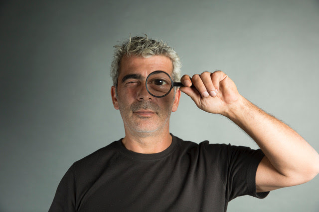 Δημήτρης Μυστακίδης: «Εγκλήματα στο ρεμπέτικο»