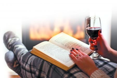 Ελληνική λογοτεχνία: Ιστορίες χωρίς τέλος