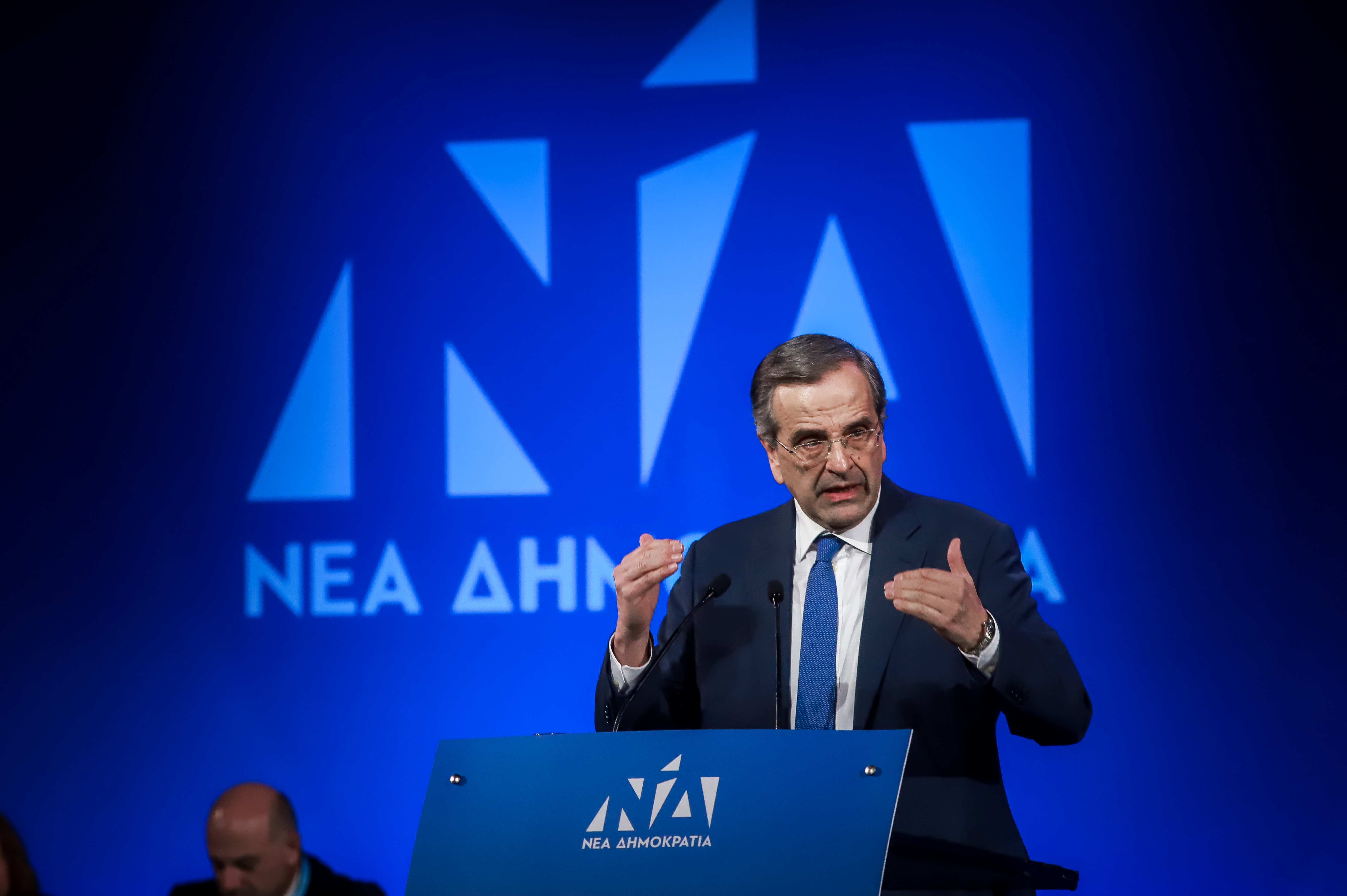 Αντ. Σαμαράς: «Ο Τσίπρας με τις κωλοτούμπες έσβησε από την Ευρώπη την έννοια της αριστεράς»