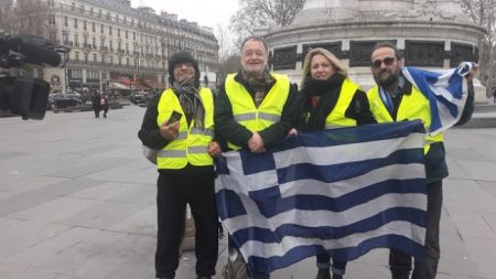 Λαφαζάνης: Στη διαδήλωση των «κίτρινων γιλέκων» στο Παρίσι