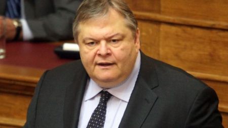 Βενιζέλος:  «ο Καμμένος είναι παράγοντας ασάφειας και υπονομεύει τη σοβαρότητα της πολιτικής»