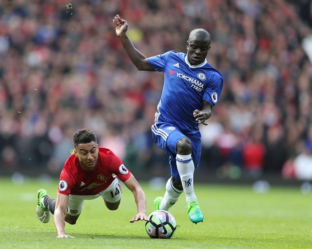 Ο Ν’ Γκολό Καντέ πληρώνει τετραπλάσιους φόρους από την Amazon