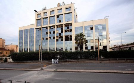 Την «υπογραφή» της «τέλειας έκρηξης» στον Σκάι αναζητά η ΕΛΑΣ