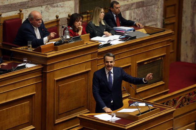 «Όλοι είδαν ποιος σέβεται το ρόλο του» λένε οι συνεργάτες του Ν. Βούτση