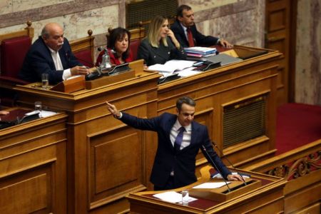 Αγρια κόντρα Μητσοτάκη – Βούτση: Φέρεστε ως πρόεδρος του ΣΥΡΙΖΑ – Αλλού τον αυταρχισμό