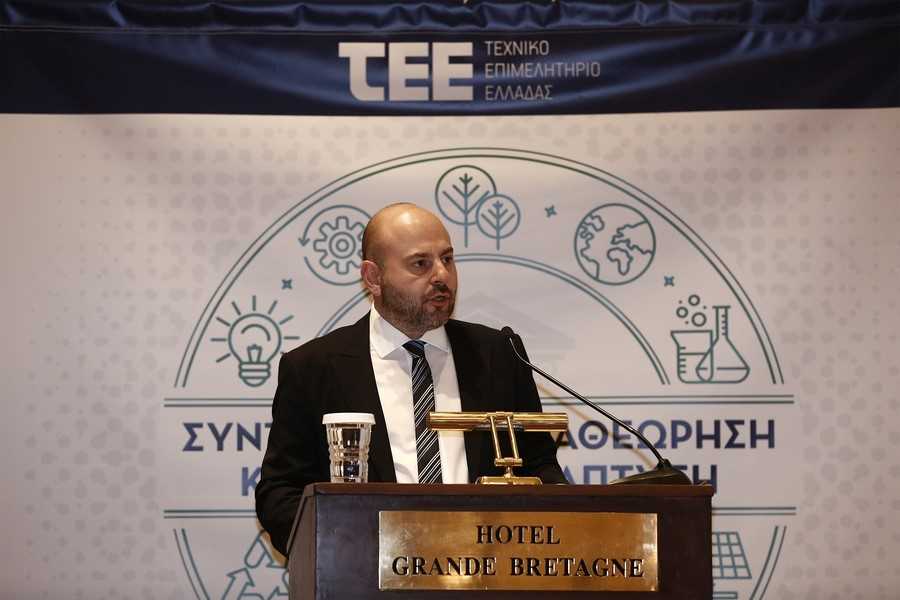 Γ. Στασινός: 5 προτάσεις για τη Συνταγματική Αναθεώρηση