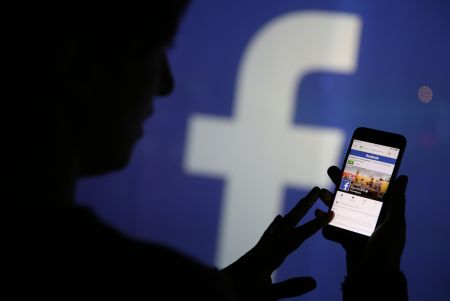 Σε δεινή θέση το Facebook: Φέρεται να είχε συμφωνίες ανταλλαγής δεδομένων με εταιρείες κολοσσούς