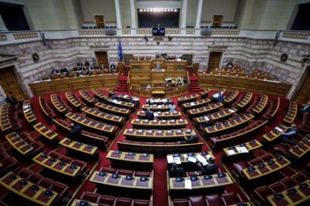 Κατατέθηκε η τροπολογία για τον εξωδικαστικό μηχανισμό για τις επιχειρήσεις