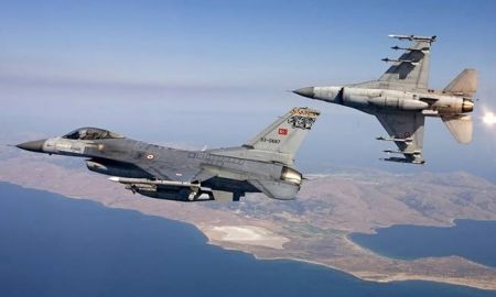 Δύο τουρκικά F-16 πέταξαν το πρωί πάνω από το Καστελόριζο