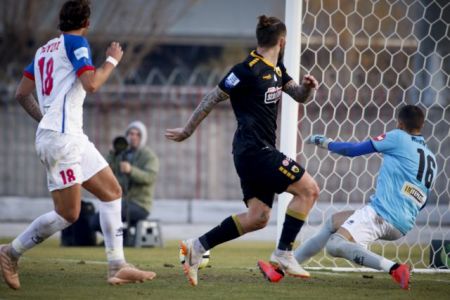 Πρώτη με Λιβάγια η ΑΕΚ, αποκλείστηκε στα γκολ ο Βόλος