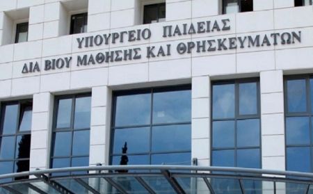 Δάσκαλοι-καθηγητές δεν δέχθηκαν την πρόσκληση Γαβρόγλου για συνάντηση πριν την κινητοποίησή τους