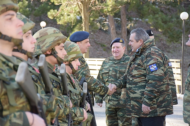 Ο τελευταίος αποχαιρετισμός στην κυβέρνηση