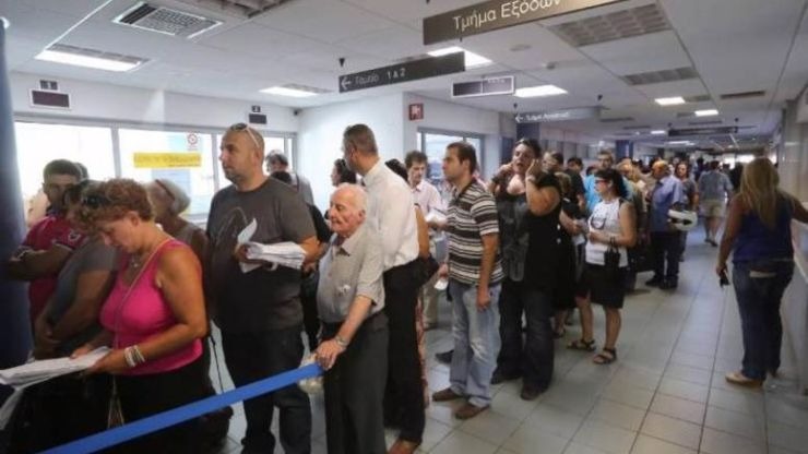 Εφορία : Ποιες εκκρεμότητες πρέπει να κλείσετε πριν την Πρωτοχρονιά