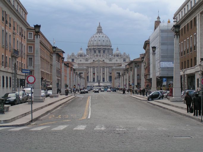 Ιταλία: Έργα οδοποιίας από το στρατό στη Ρώμη
