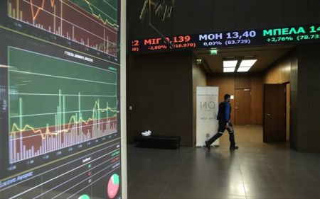 Με απώλειες το 90% των αγορών