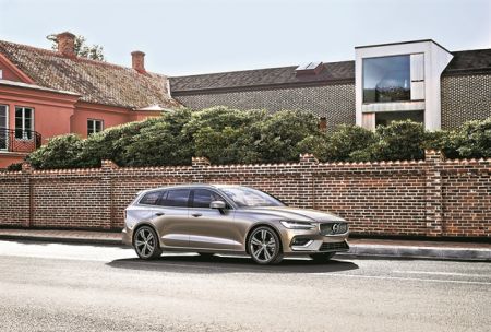 Volvo V60 D4: Ζήτημα επιλογής