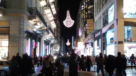 Πως θα λειτουργήσουν τα καταστήματα τις επόμενες ημέρες