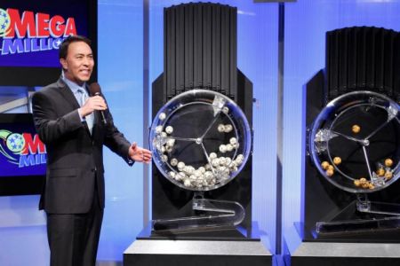 ΗΠΑ: Αναζητείται νέος πολυεκατομμυριούχος – Πάνω από $300 εκατ. μοιράζει το Mega Millions