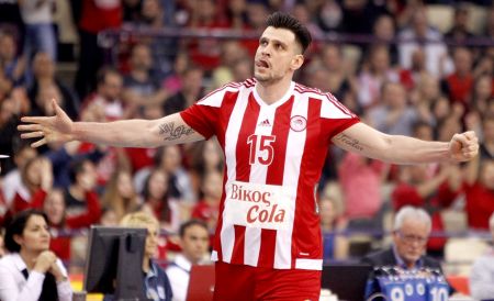 Πυροδότησε τη «βόμβα» Αλεξίεφ ο Ολυμπιακός στο βόλεϊ