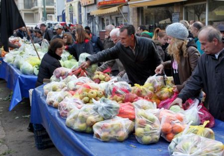 Θεσσαλονίκη: Κουπόνια για  λαϊκές αγορές σε πολύτεκνες οικογένειες