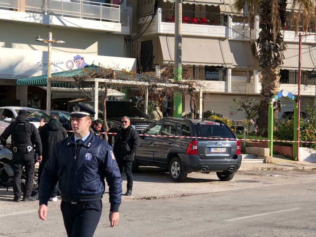 Απαγωγή επιχειρηματία στον Πειραιά: Δεν δεχόταν απειλές, λέει ο ξάδερφός του