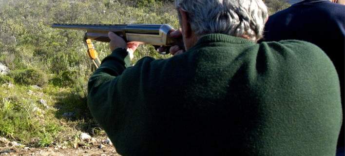 Οικολόγοι αφόπλισαν… κυνηγό στην Εύβοια