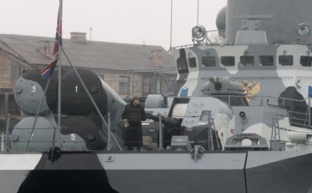 Μακρόν – Μέρκελ: Απαιτούν από τον Πούτιν την απελευθέρωση των ουκρανών ναυτών